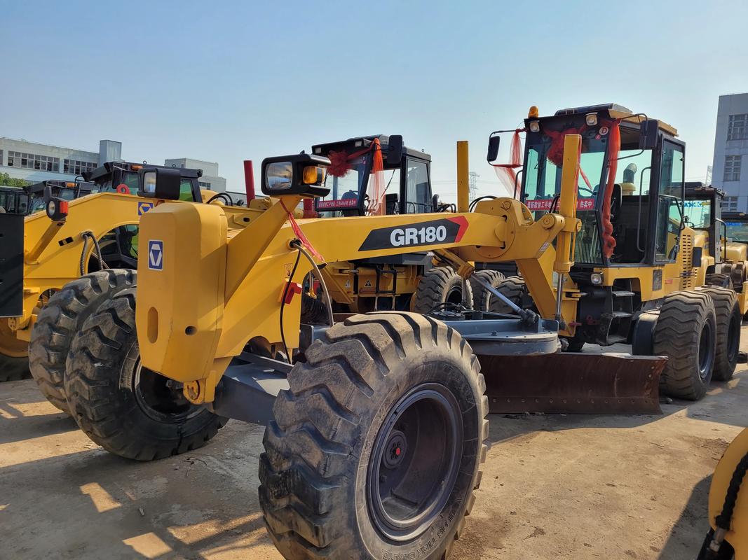 CAT 140H / 140K